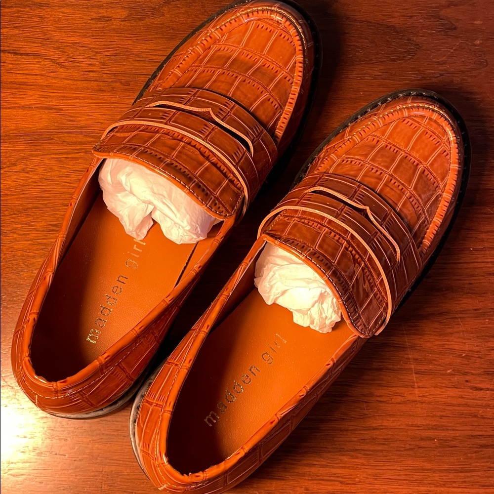 Madden Girl Burnt Orange Textured Loafers - Picture 8 of 9